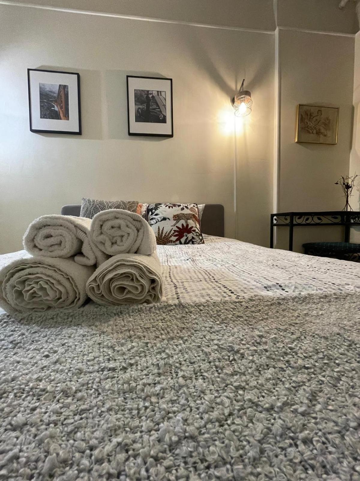 Gorgeous Place, Center ,close To Louvre Meusm And Eiffel Tour * Paris